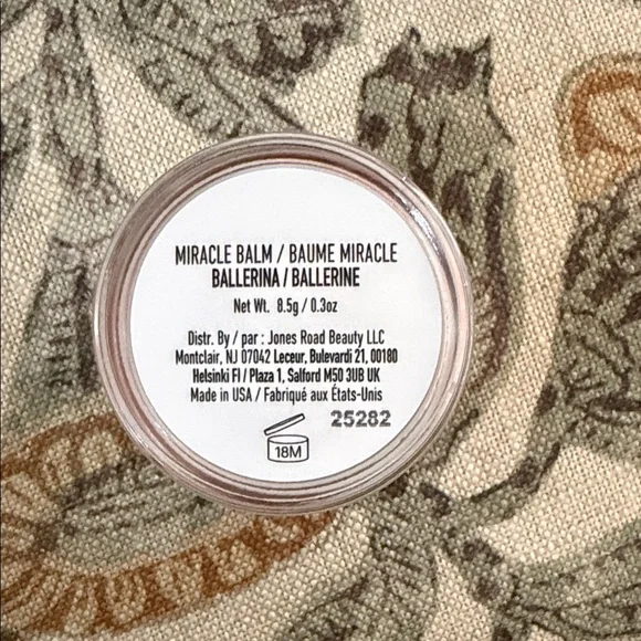 Jones Road Holiday Limited edition - Miracle Balm mini - Picture 2 of 5